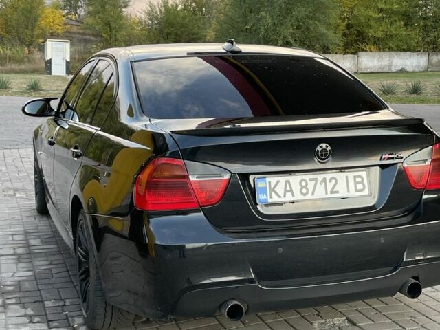 Черный БМВ 3 Серия, объемом двигателя 3 л и пробегом 212 тыс. км за 8250 $, фото 4 на Automoto.ua