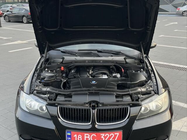 Чорний БМВ 3 Серія, об'ємом двигуна 2 л та пробігом 259 тис. км за 6600 $, фото 13 на Automoto.ua