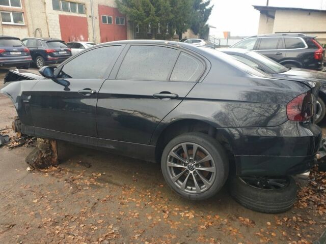 Чорний БМВ 3 Серія, об'ємом двигуна 2 л та пробігом 300 тис. км за 3400 $, фото 7 на Automoto.ua