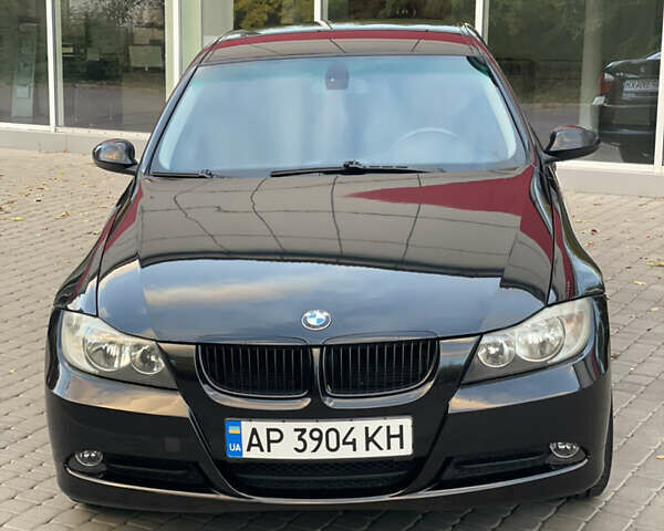 Черный БМВ 3 Серия, объемом двигателя 1.8 л и пробегом 260 тыс. км за 7500 $, фото 5 на Automoto.ua