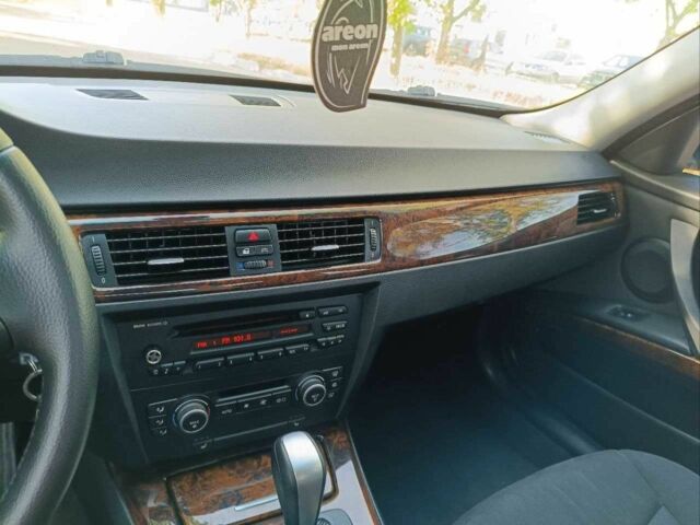 Черный БМВ 3 Серия, объемом двигателя 2 л и пробегом 230 тыс. км за 7450 $, фото 19 на Automoto.ua