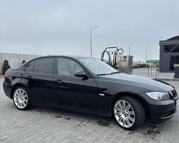 Черный БМВ 3 Серия, объемом двигателя 2 л и пробегом 258 тыс. км за 7500 $, фото 1 на Automoto.ua