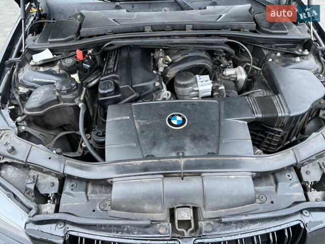Черный БМВ 3 Серия, объемом двигателя 2 л и пробегом 258 тыс. км за 7500 $, фото 34 на Automoto.ua