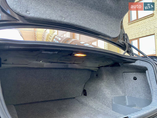 Чорний БМВ 3 Серія, об'ємом двигуна 2 л та пробігом 187 тис. км за 5950 $, фото 96 на Automoto.ua