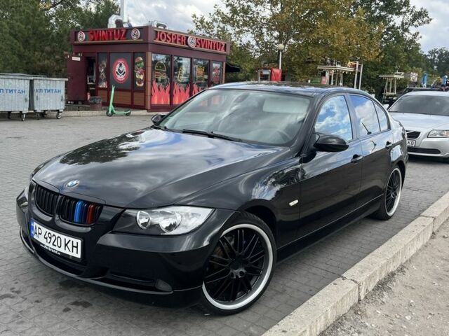 Черный БМВ 3 Серия, объемом двигателя 2 л и пробегом 179 тыс. км за 8500 $, фото 13 на Automoto.ua