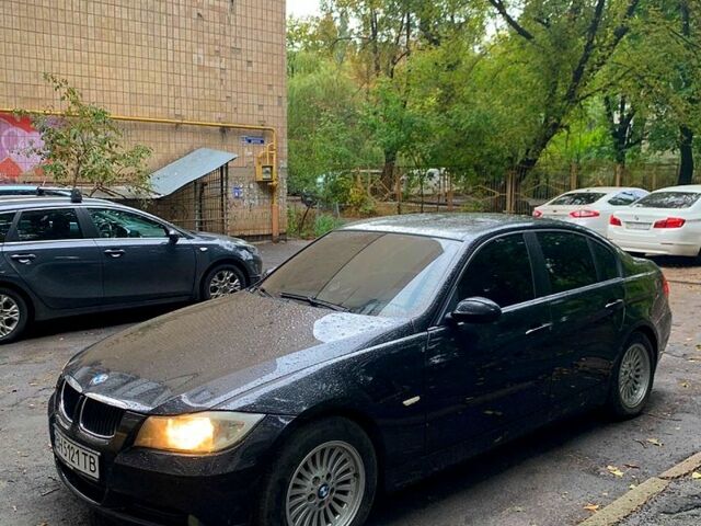 Чорний БМВ 3 Серія, об'ємом двигуна 2 л та пробігом 300 тис. км за 7200 $, фото 1 на Automoto.ua