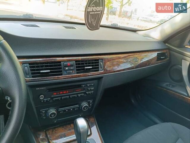Чорний БМВ 3 Серія, об'ємом двигуна 2 л та пробігом 231 тис. км за 6950 $, фото 26 на Automoto.ua