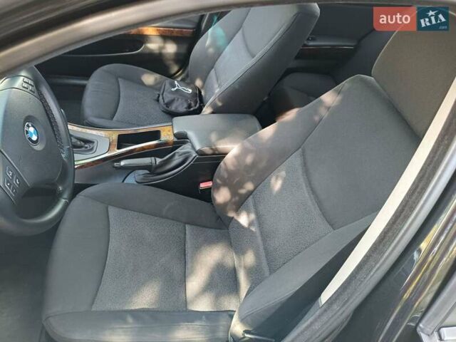 БМВ 3 Серия 2007 в Чернигове на Automoto.ua Черный БМВ 3 Серия, объемом двигателя 2 л и пробегом 230 тыс. км за 6999 $, фото 21 на Automoto.ua