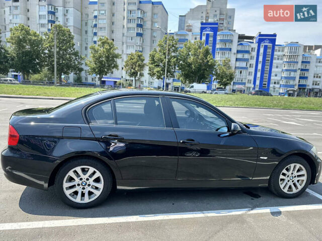 Черный БМВ 3 Серия, объемом двигателя 2 л и пробегом 230 тыс. км за 6700 $, фото 5 на Automoto.ua