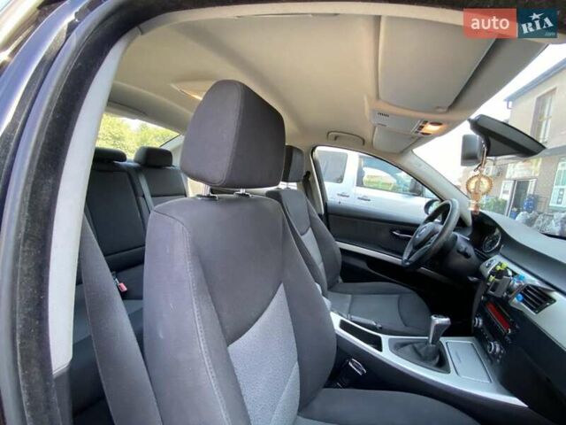 Черный БМВ 3 Серия, объемом двигателя 2 л и пробегом 404 тыс. км за 7300 $, фото 4 на Automoto.ua