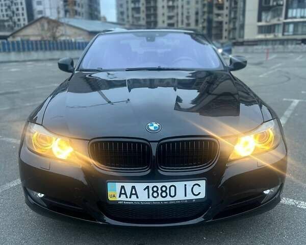 Черный БМВ 3 Серия, объемом двигателя 2 л и пробегом 271 тыс. км за 10900 $, фото 8 на Automoto.ua