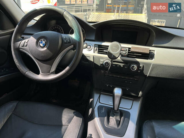 Чорний БМВ 3 Серія, об'ємом двигуна 2 л та пробігом 386 тис. км за 9000 $, фото 12 на Automoto.ua