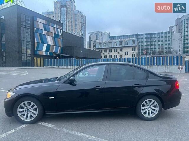 Черный БМВ 3 Серия, объемом двигателя 2 л и пробегом 271 тыс. км за 10900 $, фото 6 на Automoto.ua