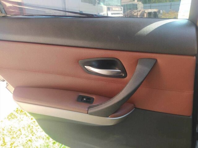 Черный БМВ 3 Серия, объемом двигателя 2 л и пробегом 260 тыс. км за 12100 $, фото 2 на Automoto.ua