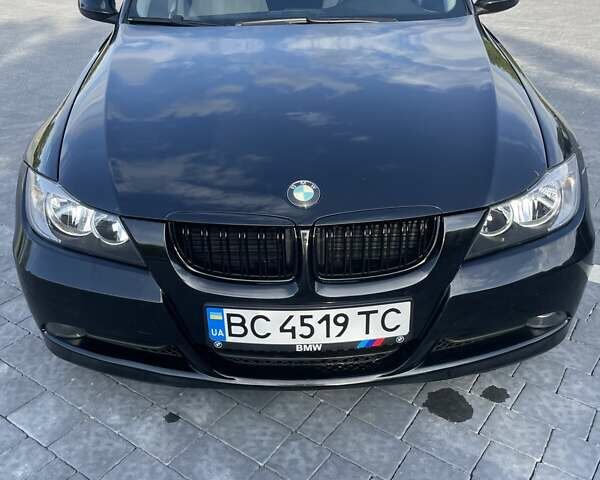 Черный БМВ 3 Серия, объемом двигателя 2 л и пробегом 195 тыс. км за 7500 $, фото 9 на Automoto.ua