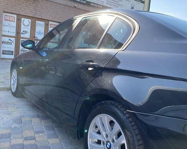 Черный БМВ 3 Серия, объемом двигателя 2 л и пробегом 404 тыс. км за 7300 $, фото 14 на Automoto.ua