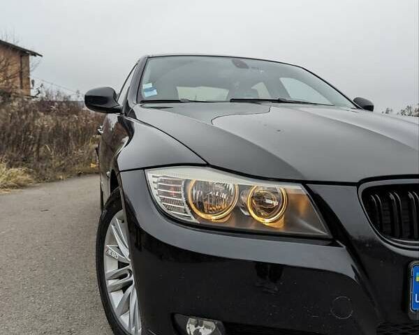 Черный БМВ 3 Серия, объемом двигателя 2 л и пробегом 334 тыс. км за 9300 $, фото 4 на Automoto.ua