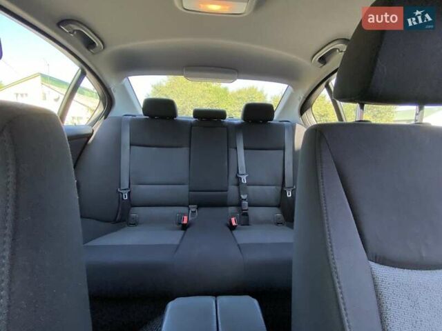 Черный БМВ 3 Серия, объемом двигателя 2 л и пробегом 404 тыс. км за 7300 $, фото 10 на Automoto.ua