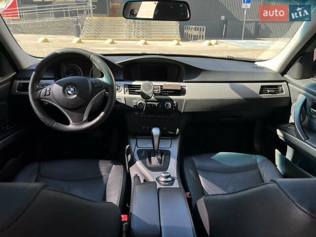 Чорний БМВ 3 Серія, об'ємом двигуна 2 л та пробігом 386 тис. км за 9000 $, фото 11 на Automoto.ua