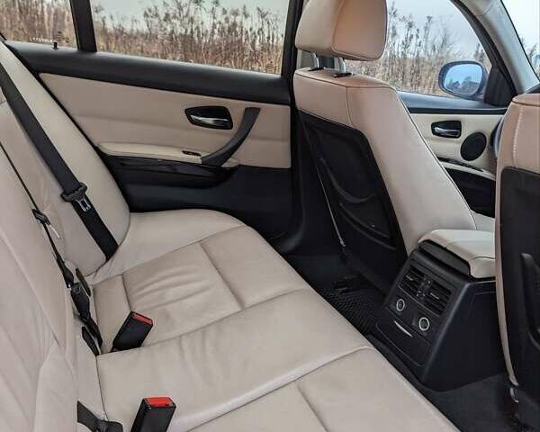 Черный БМВ 3 Серия, объемом двигателя 2 л и пробегом 334 тыс. км за 9300 $, фото 16 на Automoto.ua