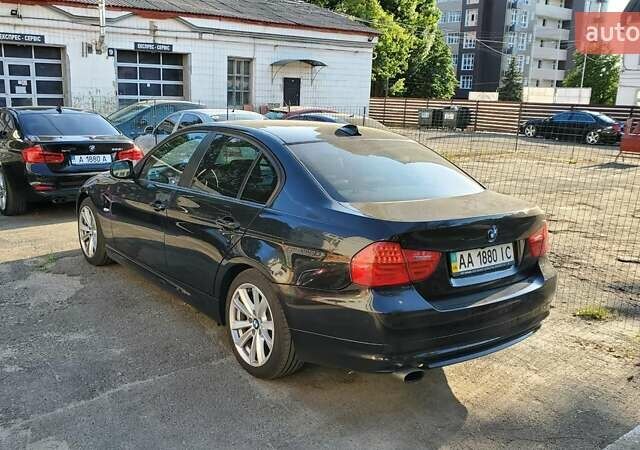 Черный БМВ 3 Серия, объемом двигателя 2 л и пробегом 271 тыс. км за 10900 $, фото 19 на Automoto.ua