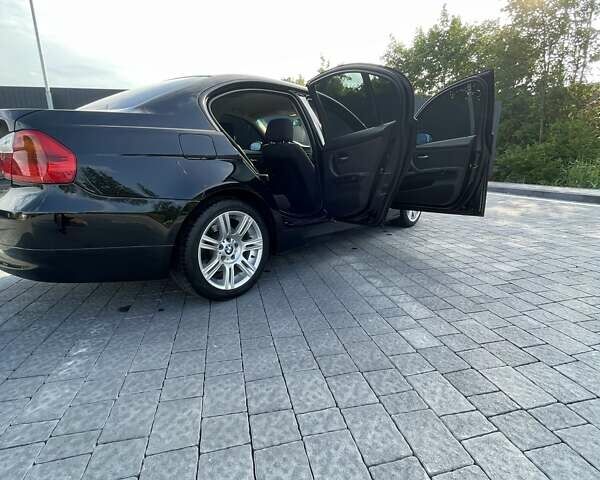 Черный БМВ 3 Серия, объемом двигателя 2 л и пробегом 195 тыс. км за 7500 $, фото 20 на Automoto.ua