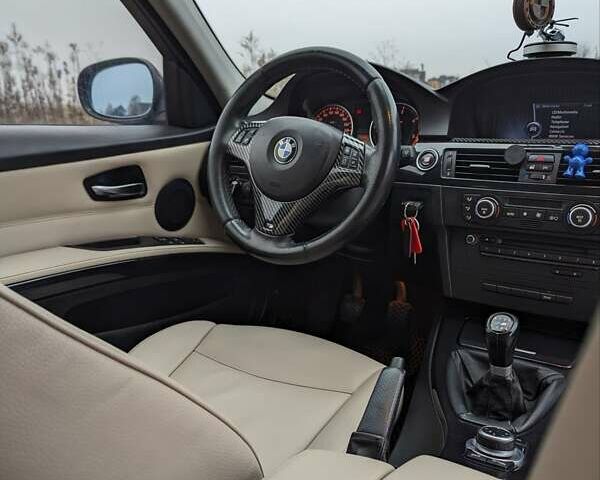 Черный БМВ 3 Серия, объемом двигателя 2 л и пробегом 334 тыс. км за 9300 $, фото 14 на Automoto.ua