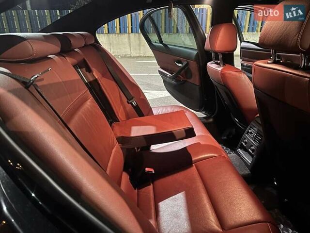 Черный БМВ 3 Серия, объемом двигателя 2 л и пробегом 271 тыс. км за 10900 $, фото 12 на Automoto.ua