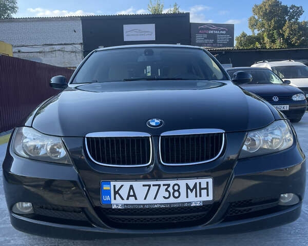 Черный БМВ 3 Серия, объемом двигателя 2 л и пробегом 360 тыс. км за 8100 $, фото 1 на Automoto.ua