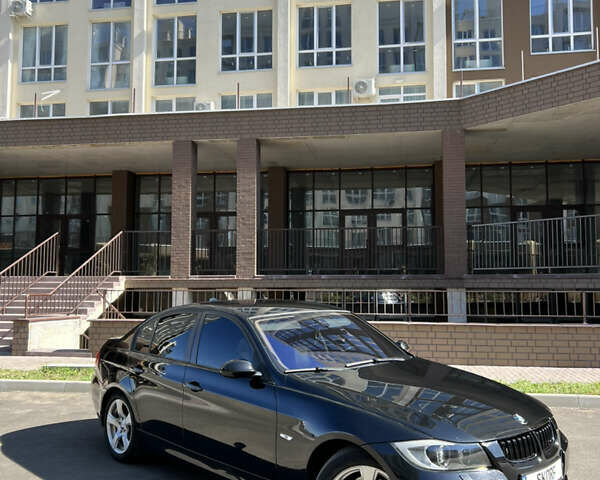 Черный БМВ 3 Серия, объемом двигателя 2 л и пробегом 392 тыс. км за 8800 $, фото 2 на Automoto.ua