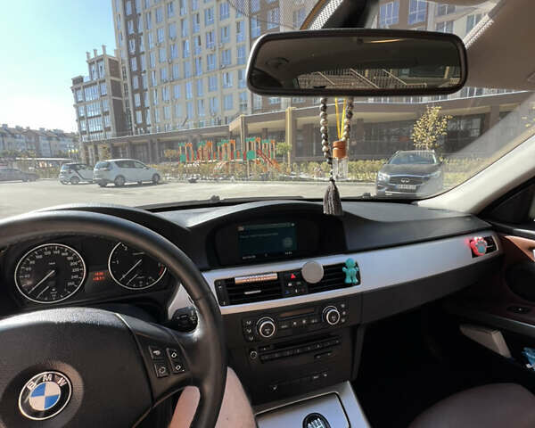 Черный БМВ 3 Серия, объемом двигателя 2 л и пробегом 392 тыс. км за 8800 $, фото 10 на Automoto.ua