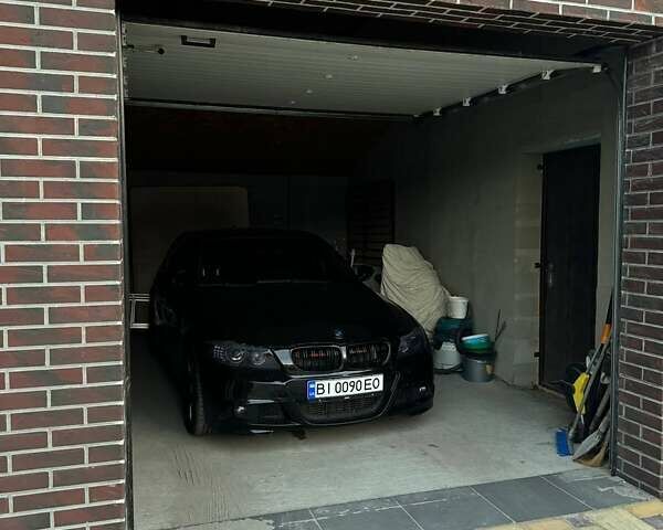 БМВ 3 Серия 2008 в Киеве на Automoto.ua Черный БМВ 3 Серия, объемом двигателя 2.98 л и пробегом 230 тыс. км за 13500 $, фото 3 на Automoto.ua