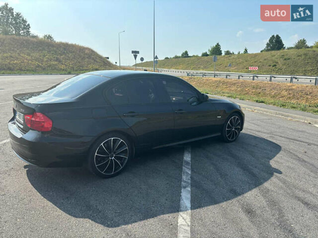 Черный БМВ 3 Серия, объемом двигателя 2 л и пробегом 185 тыс. км за 10000 $, фото 4 на Automoto.ua