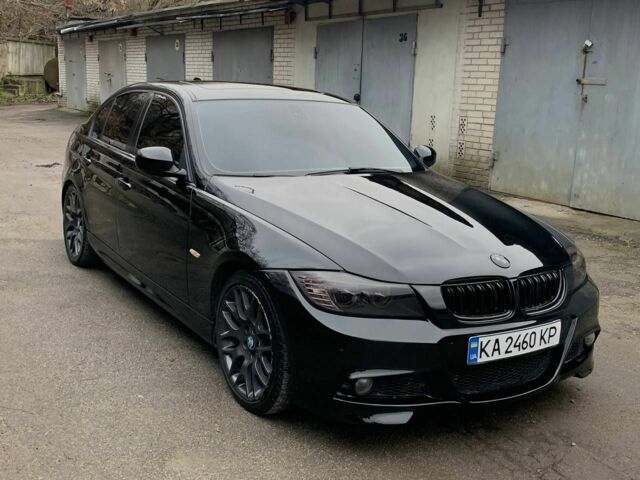 Чорний БМВ 3 Серія, об'ємом двигуна 3 л та пробігом 250 тис. км за 9000 $, фото 4 на Automoto.ua