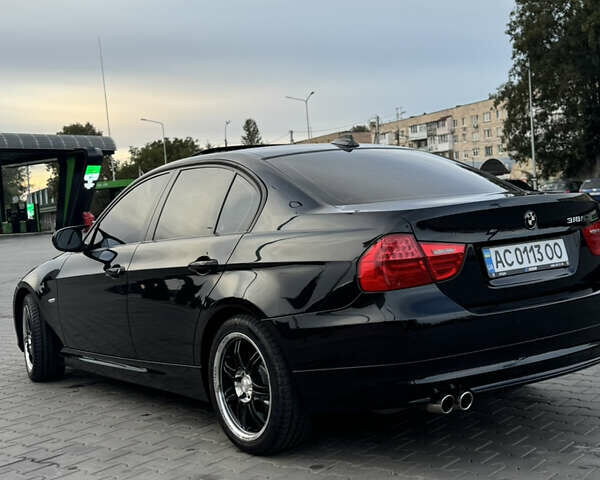 Чорний БМВ 3 Серія, об'ємом двигуна 2 л та пробігом 239 тис. км за 8900 $, фото 16 на Automoto.ua