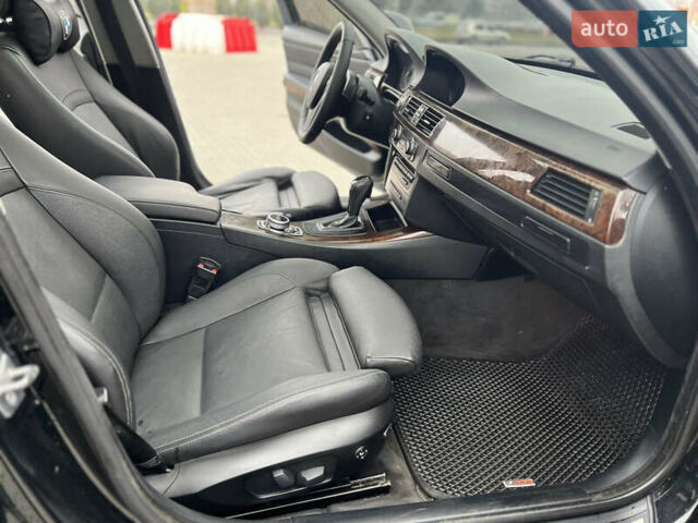 Чорний БМВ 3 Серія, об'ємом двигуна 3 л та пробігом 268 тис. км за 11000 $, фото 23 на Automoto.ua