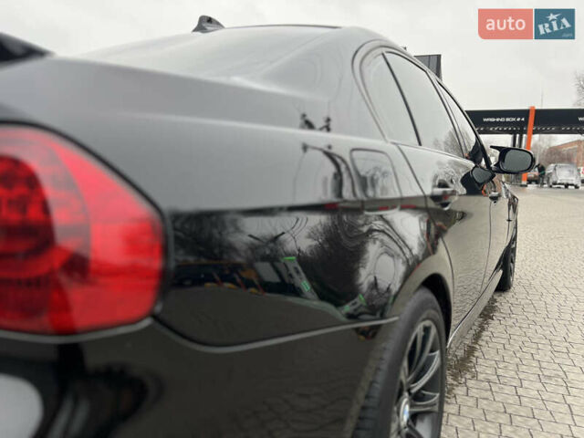 Чорний БМВ 3 Серія, об'ємом двигуна 3 л та пробігом 268 тис. км за 11000 $, фото 11 на Automoto.ua