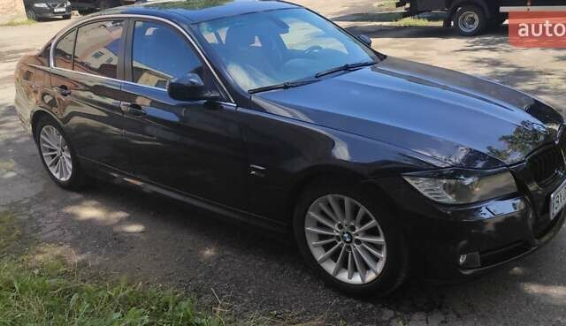 Черный БМВ 3 Серия, объемом двигателя 2.98 л и пробегом 230 тыс. км за 9200 $, фото 7 на Automoto.ua