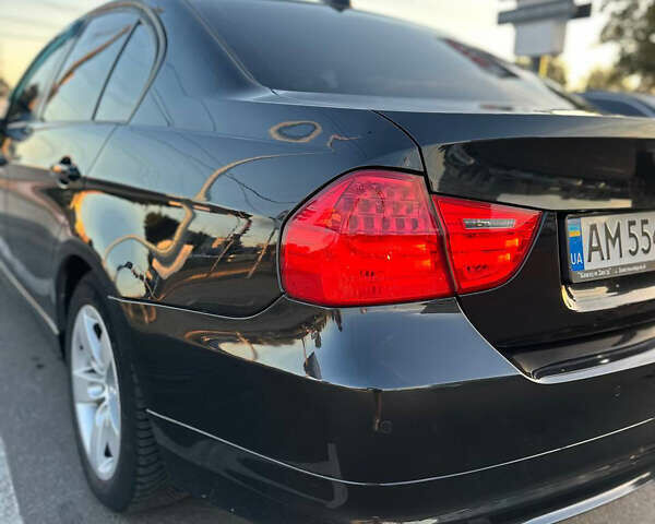 Чорний БМВ 3 Серія, об'ємом двигуна 2 л та пробігом 310 тис. км за 9500 $, фото 10 на Automoto.ua