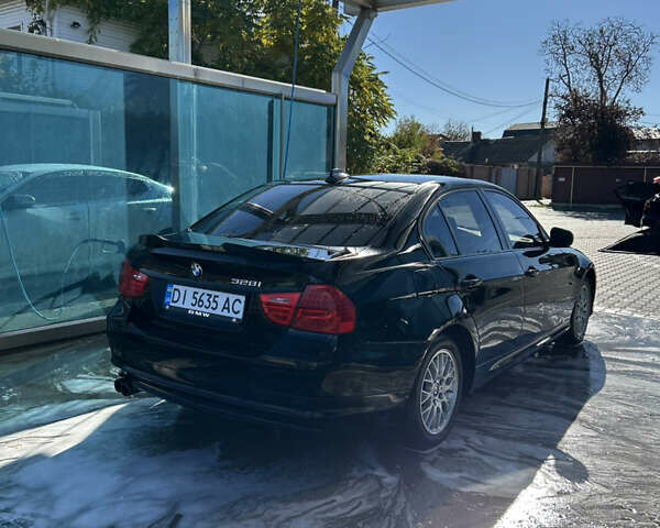 БМВ 3 Серия 2009 в Одессе на Automoto.ua Черный БМВ 3 Серия, объемом двигателя 3 л и пробегом 270 тыс. км за 9200 $, фото 4 на Automoto.ua