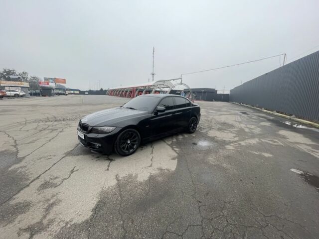 Черный БМВ 3 Серия, объемом двигателя 3 л и пробегом 268 тыс. км за 10000 $, фото 9 на Automoto.ua