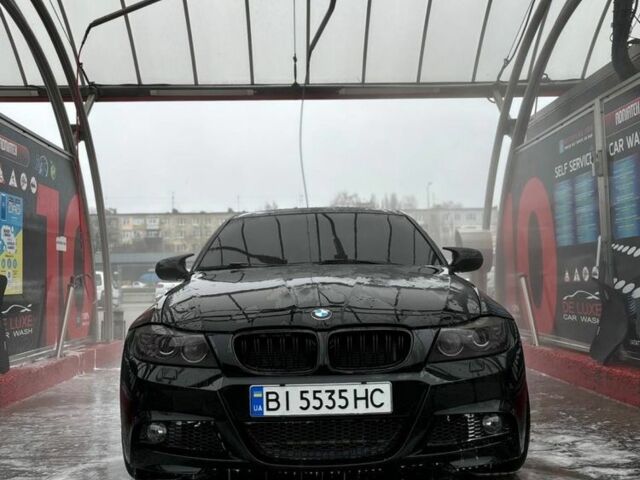 Черный БМВ 3 Серия, объемом двигателя 3 л и пробегом 268 тыс. км за 10000 $, фото 5 на Automoto.ua