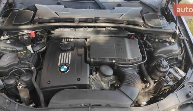 Черный БМВ 3 Серия, объемом двигателя 2.98 л и пробегом 230 тыс. км за 9200 $, фото 14 на Automoto.ua