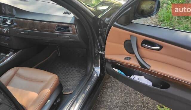 Черный БМВ 3 Серия, объемом двигателя 2.98 л и пробегом 230 тыс. км за 9200 $, фото 4 на Automoto.ua