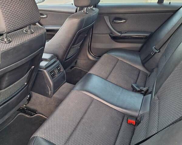 Чорний БМВ 3 Серія, об'ємом двигуна 2 л та пробігом 214 тис. км за 8250 $, фото 8 на Automoto.ua