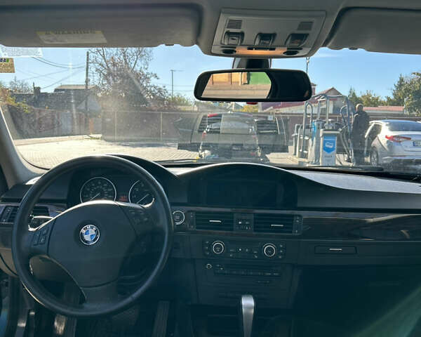 БМВ 3 Серия 2009 в Одессе на Automoto.ua Черный БМВ 3 Серия, объемом двигателя 3 л и пробегом 270 тыс. км за 9200 $, фото 9 на Automoto.ua