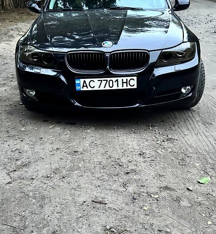 Чорний БМВ 3 Серія, об'ємом двигуна 3 л та пробігом 210 тис. км за 9500 $, фото 5 на Automoto.ua