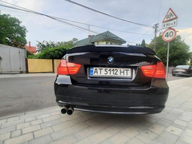 БМВ 3 Серия 2009 в Черновцах на Automoto.ua Черный БМВ 3 Серия, объемом двигателя 2 л и пробегом 250 тыс. км за 7900 $, фото 4 на Automoto.ua