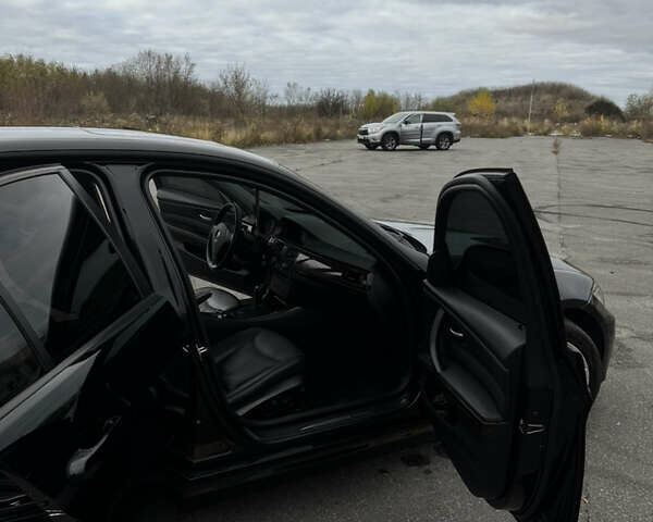 Черный БМВ 3 Серия, объемом двигателя 3 л и пробегом 218 тыс. км за 9000 $, фото 12 на Automoto.ua