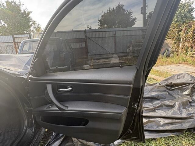 Черный БМВ 3 Серия, объемом двигателя 2 л и пробегом 390 тыс. км за 3500 $, фото 13 на Automoto.ua